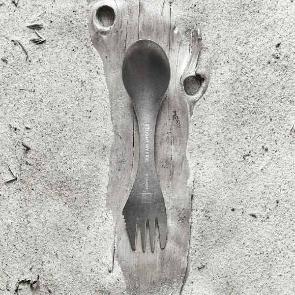 Swedish spork titanium.jpg