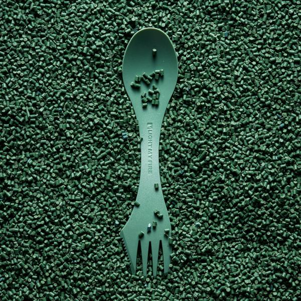 Swedish spork orignal sandy green.jpg